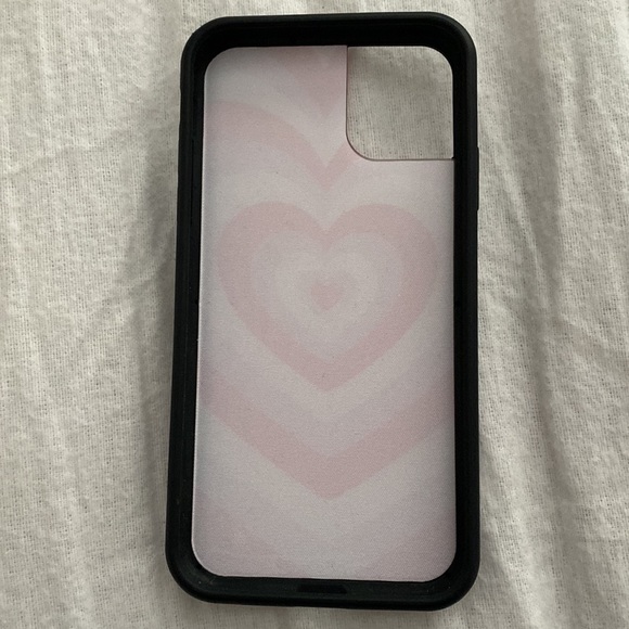 Wildflower iPhone 11 case - Picture 2 of 4